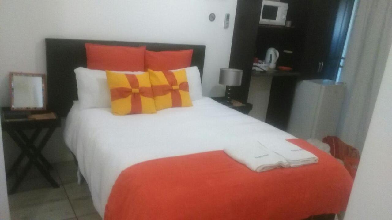 Eaglesnest Bed & Breakfast Kuils River 外观 照片